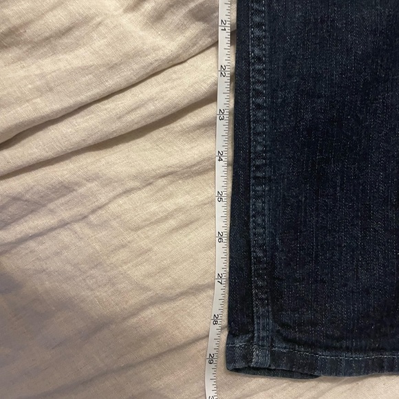NWOT   Guess Dark Blue Los Angeles FOxY Skinny Jeans.    size 28 - Picture 6 of 8